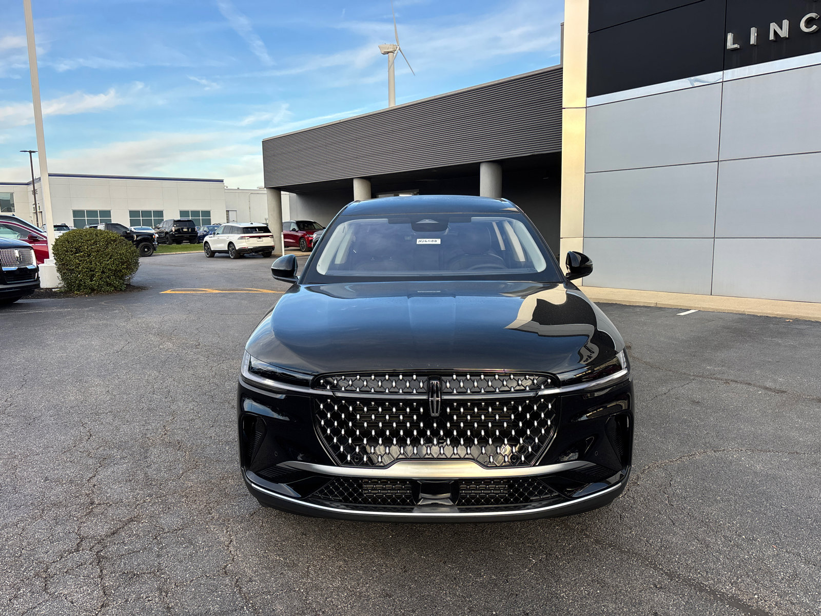 New 2026 Lincoln Nautilus Premier image 2