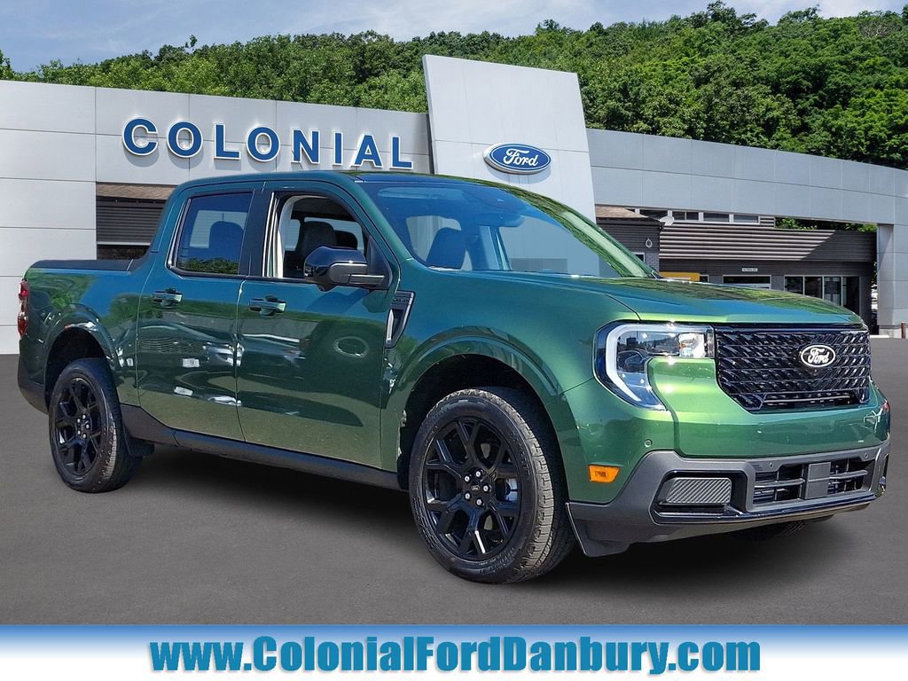 Used 2025 Ford Maverick Lariat w/ Black Appearance Package AWD/4WD image 1