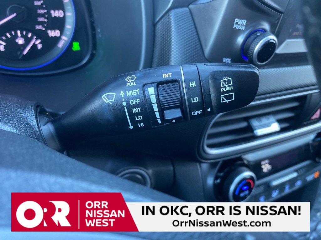 Used 2018 Hyundai Kona Limited image 30