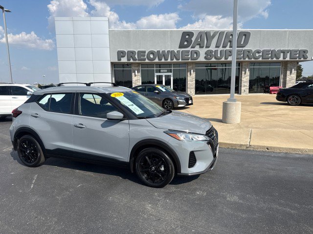 Used 2024 Nissan Kicks SV w/ Exterior Package image 1