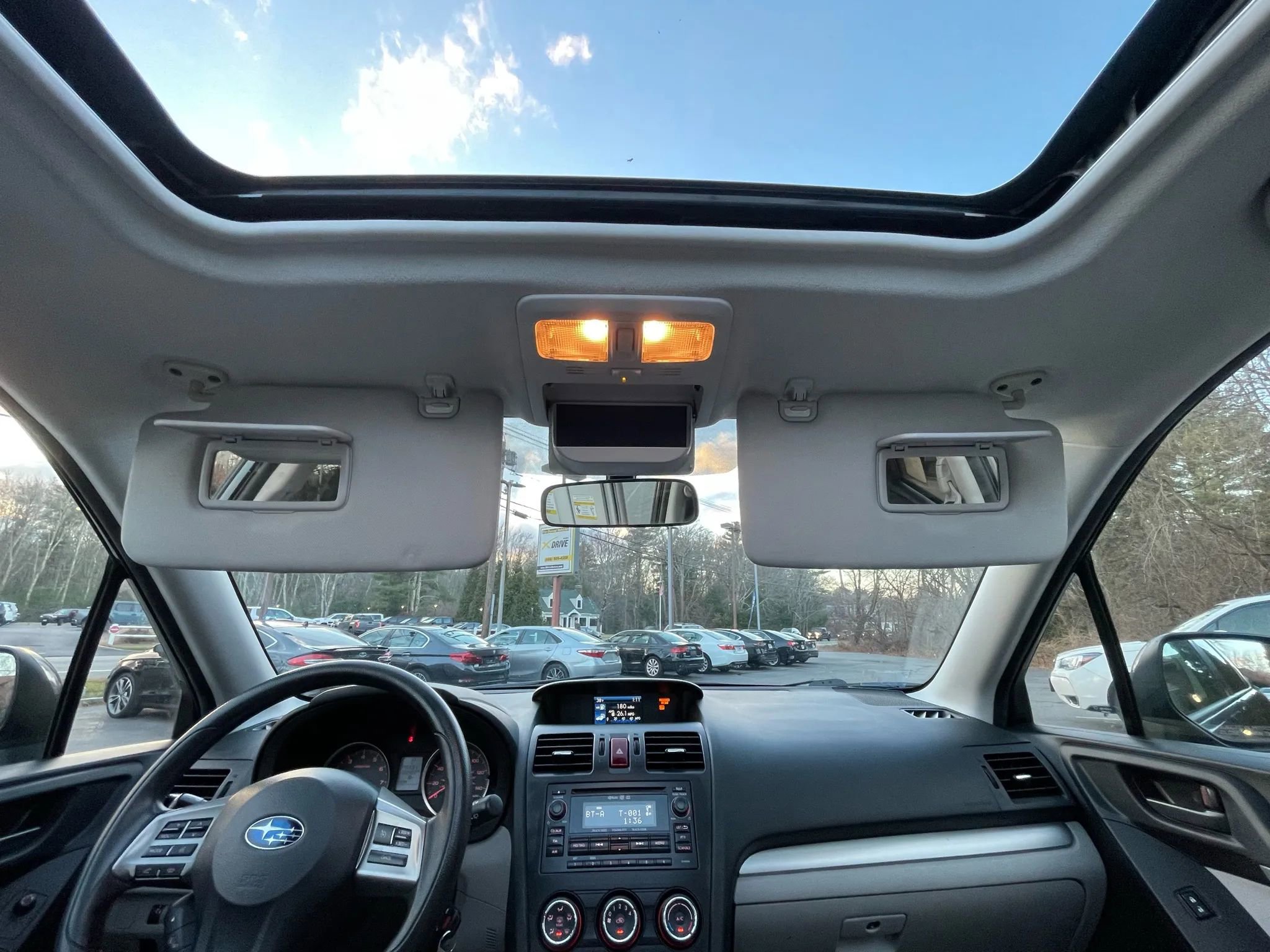 Used 2015 Subaru Forester 2.5i Premium w/ All-Weather Package image 28