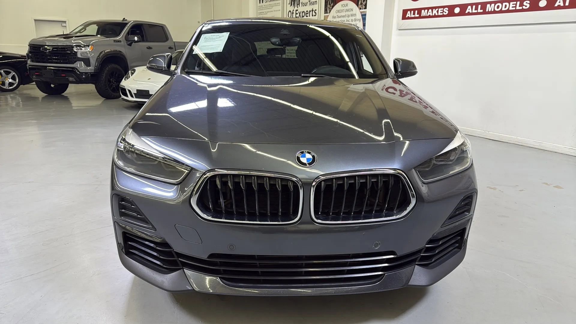 Used 2021 BMW X2 sDrive28i image 9