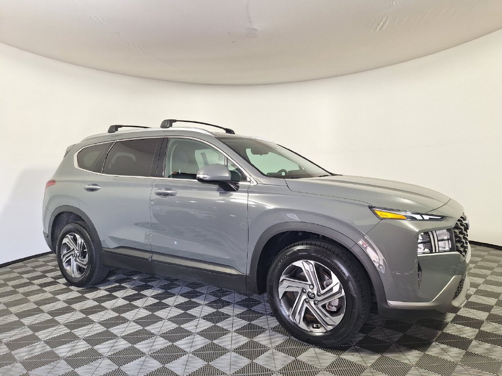 Used 2023 Hyundai Santa Fe SEL FWD image 3