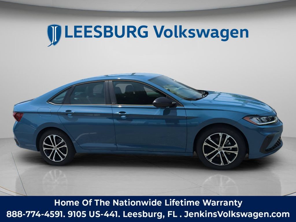 New 2026 Volkswagen Jetta Sport FWD image 2