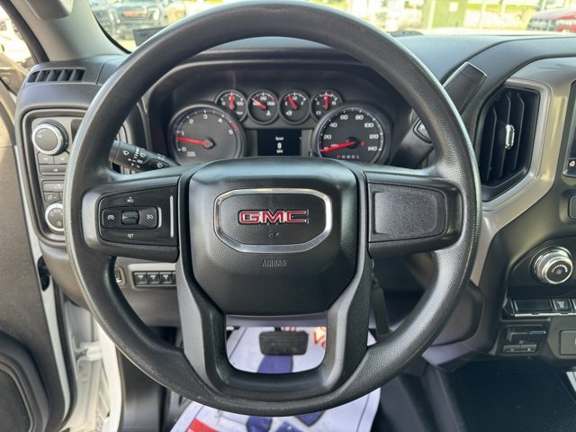 Used 2020 GMC Sierra 3500 4x4 Double Cab w/ Gooseneck/5TH Wheel Package image 18