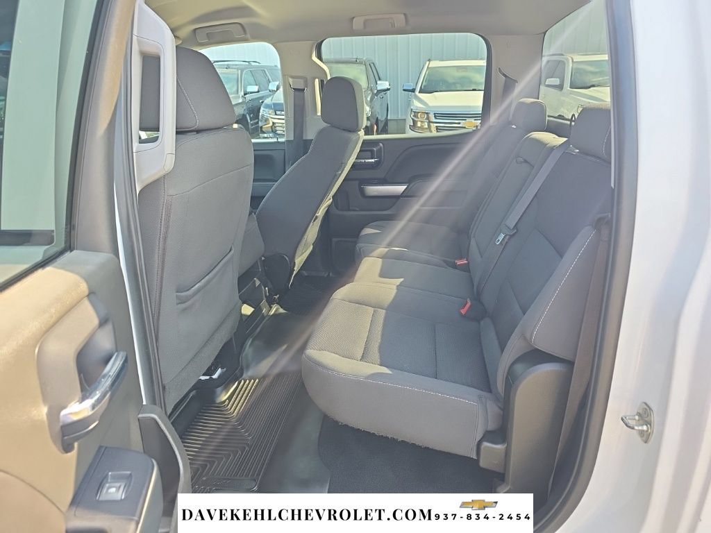 Used 2018 Chevrolet Silverado 1500 LT w/ Trailering Package AWD/4WD image 18