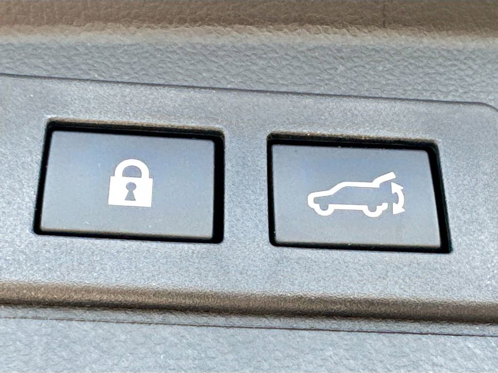 Certified 2025 Subaru Outback Limited w/ Popular Package #2 image 36