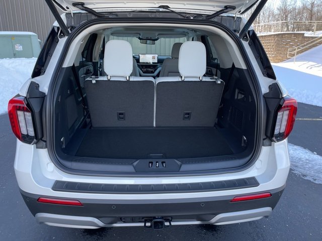 New 2026 Ford Explorer Platinum image 68