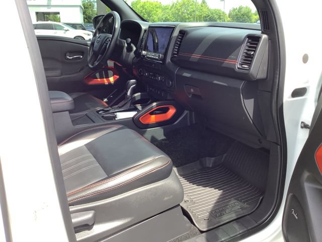 Used 2023 Nissan Frontier PRO-4X w/ Pro-4X Premium Package AWD/4WD image 37