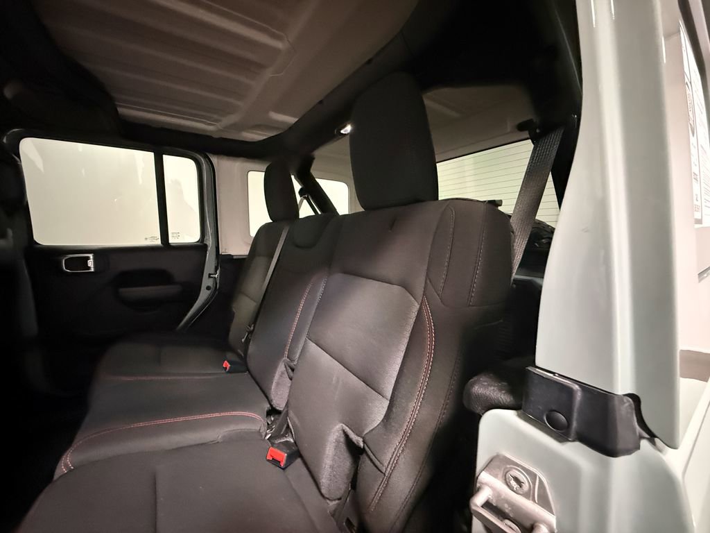 Used 2023 Jeep Wrangler Unlimited Rubicon w/ Cold Weather Group image 48