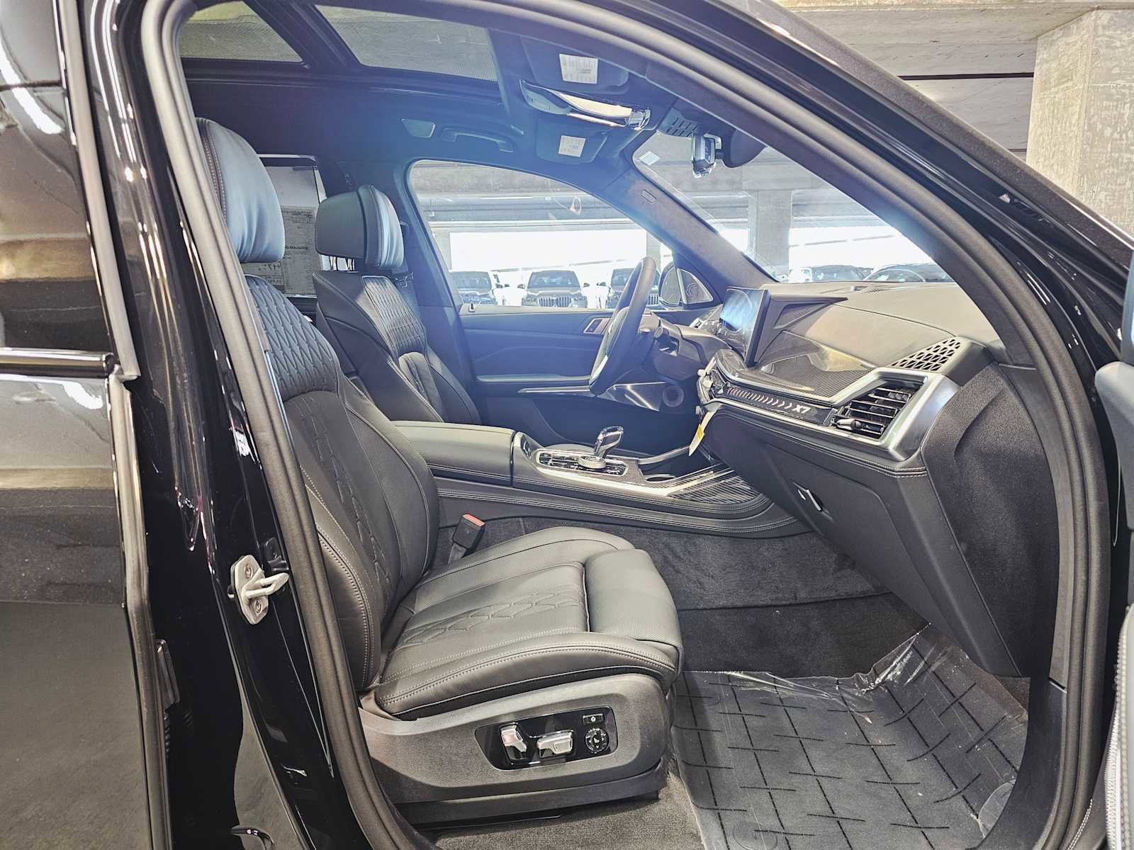 New 2026 BMW ALPINA XB7 image 28