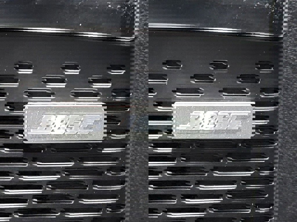 Used 2024 GMC Acadia Denali image 24