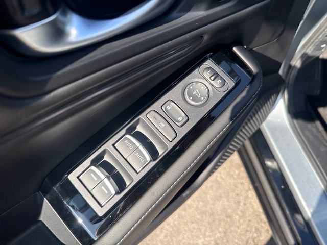 Used 2024 Honda Accord Touring image 11