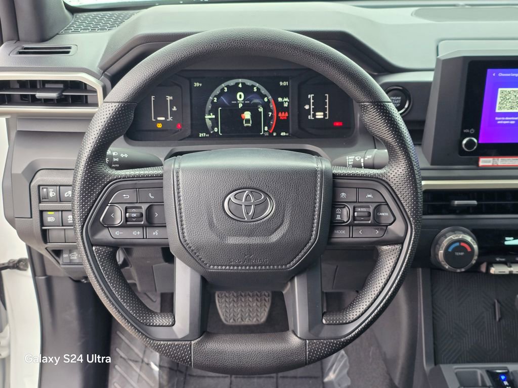 Used 2025 Toyota Tacoma SR image 21