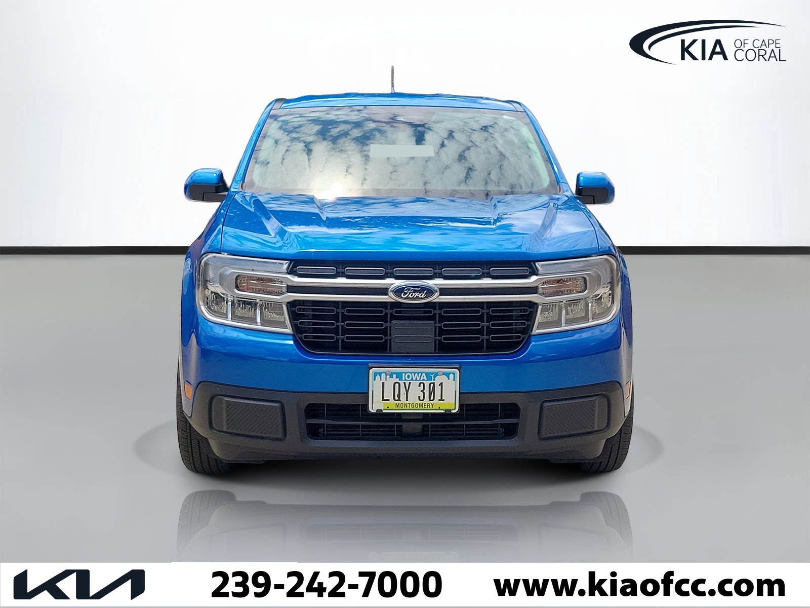 Used 2022 Ford Maverick Lariat w/ Lariat Luxury Package AWD/4WD image 2