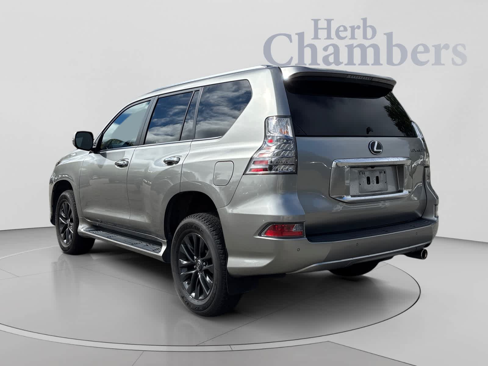 Used 2023 Lexus GX 460 Premium w/ Premium Package AWD/4WD image 3