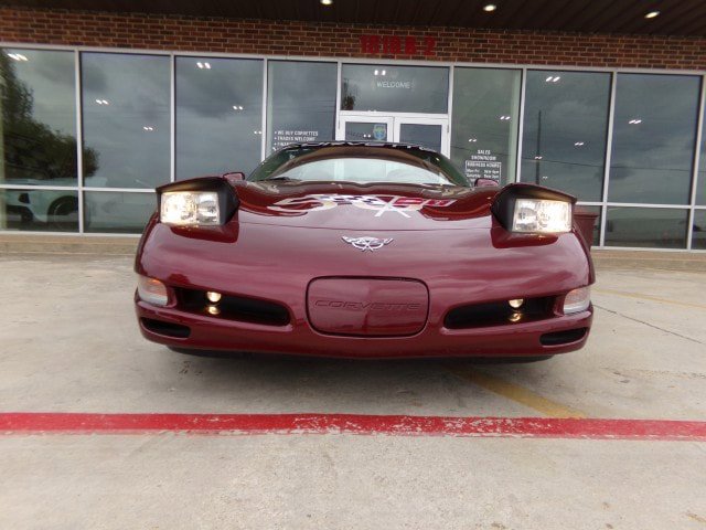 Used 2003 Chevrolet Corvette Coupe w/ Preferred Equipment Group RWD image 5