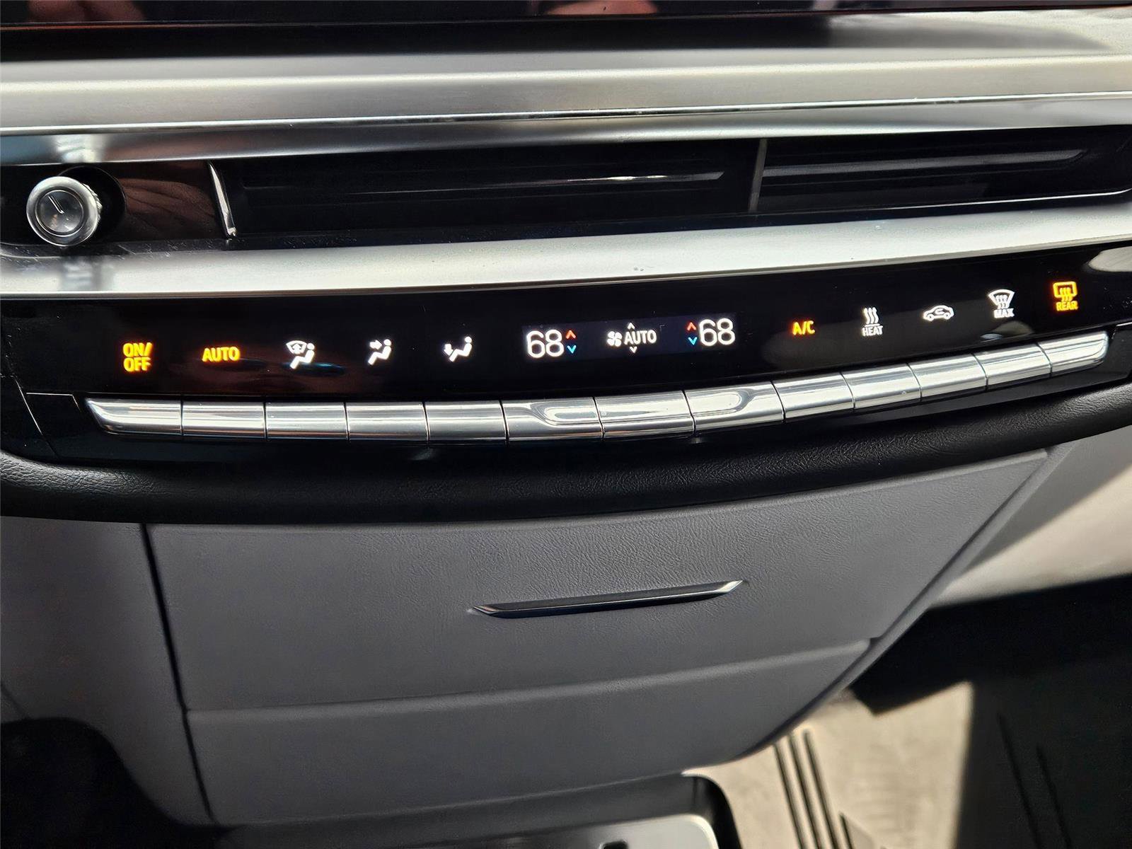 New 2026 Cadillac Lyriq Luxury w/ LPO, Floor Liner Package AWD/4WD image 17