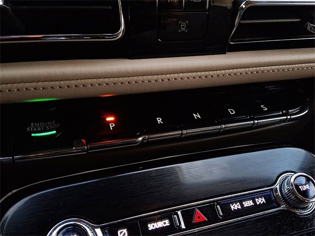 Used 2021 Lincoln Nautilus AWD w/ Equipment Group 101A image 13