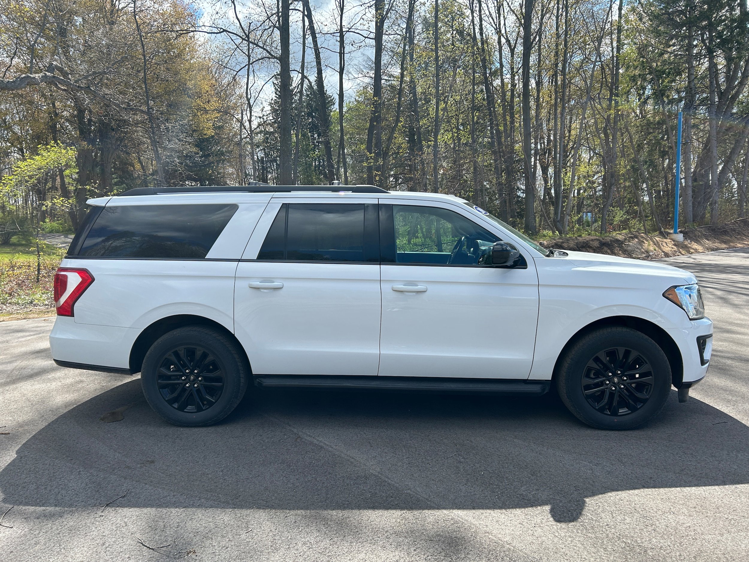 Used 2019 Ford Expedition Max XLT AWD/4WD image 23