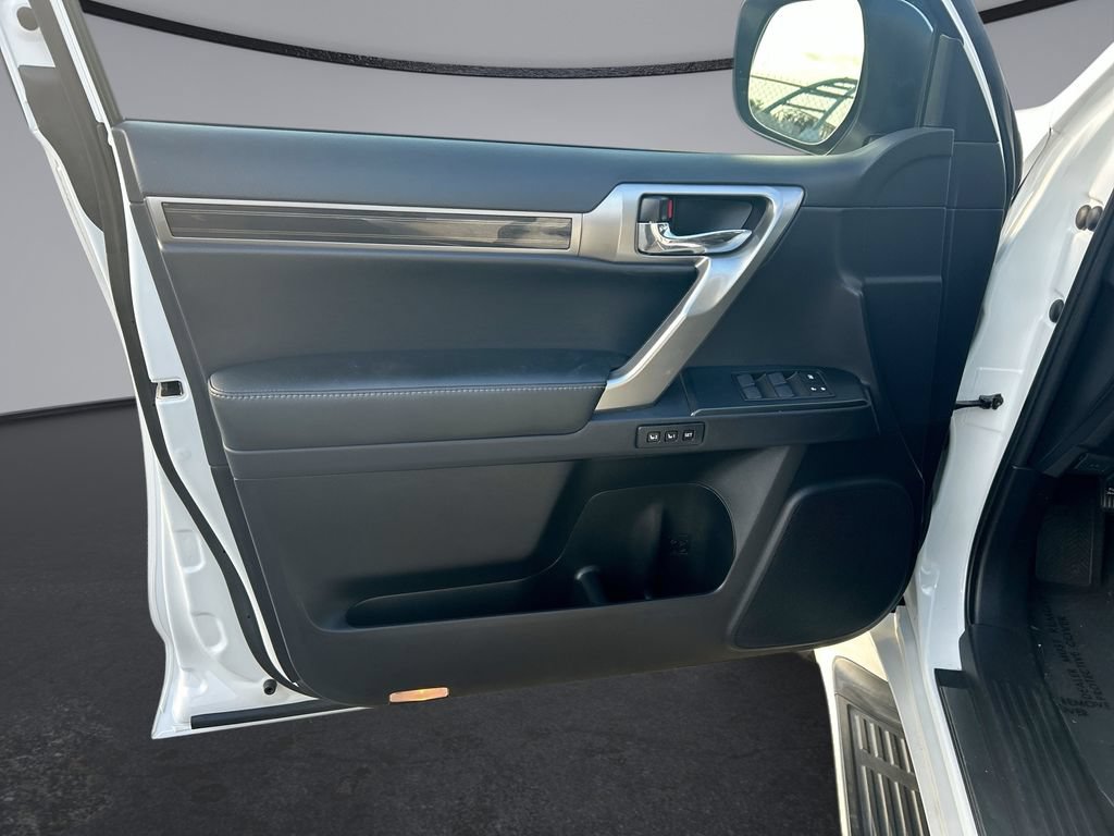 Certified 2023 Lexus GX 460 Premium AWD/4WD image 35