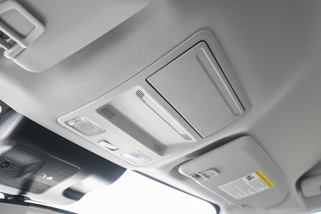 New 2025 Ford Maverick XL w/ Equipment Group 101A image 35