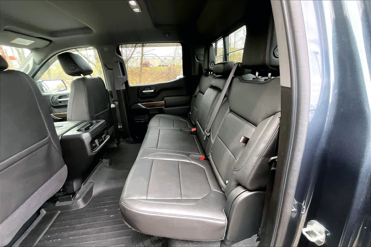 Used 2021 Chevrolet Silverado 1500 RST w/ Convenience Package II AWD/4WD image 19