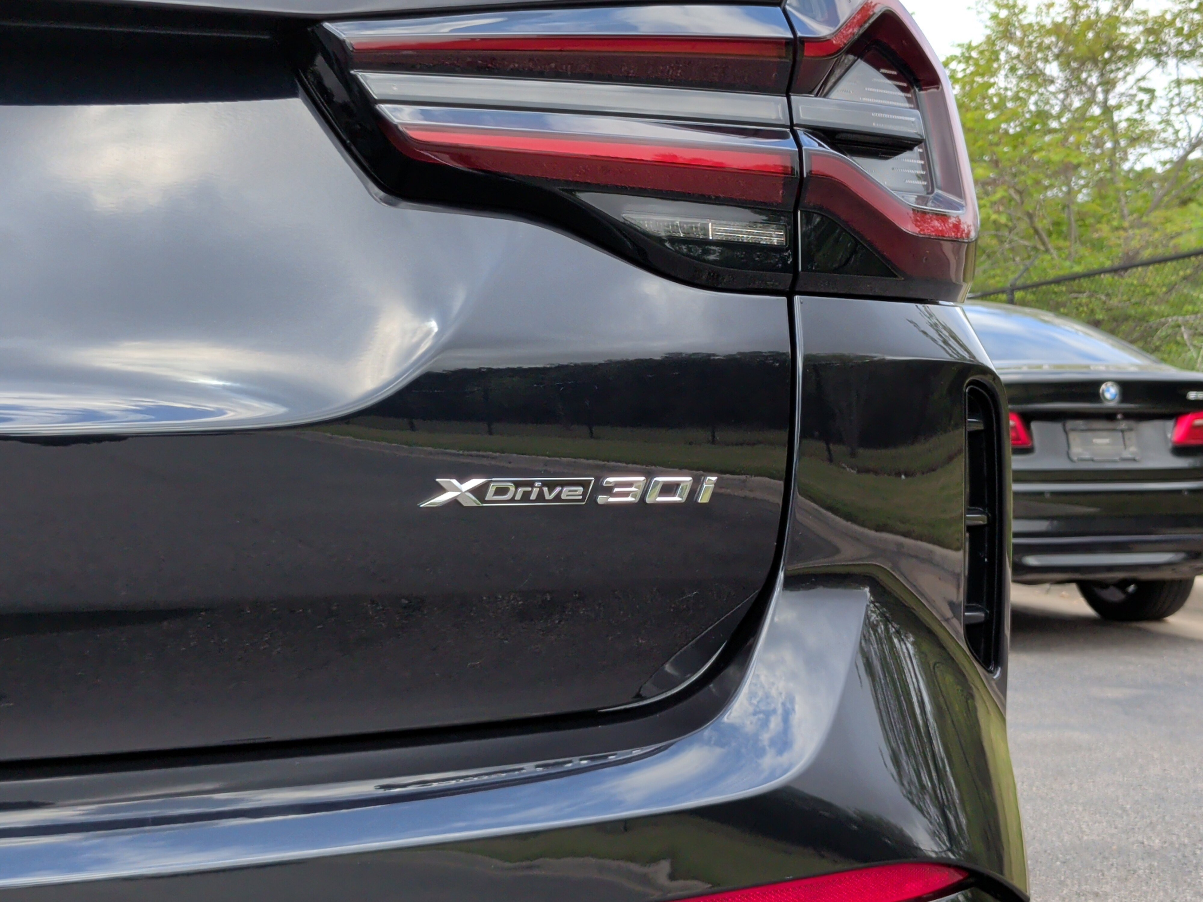 Used 2023 BMW X3 xDrive30i w/ M Sport Package image 12