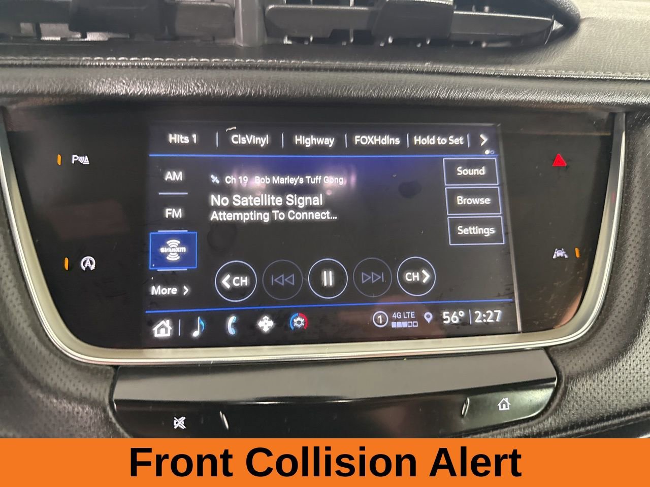 Used 2024 Cadillac XT6 Luxury w/ LPO, Floor Liner Package image 14