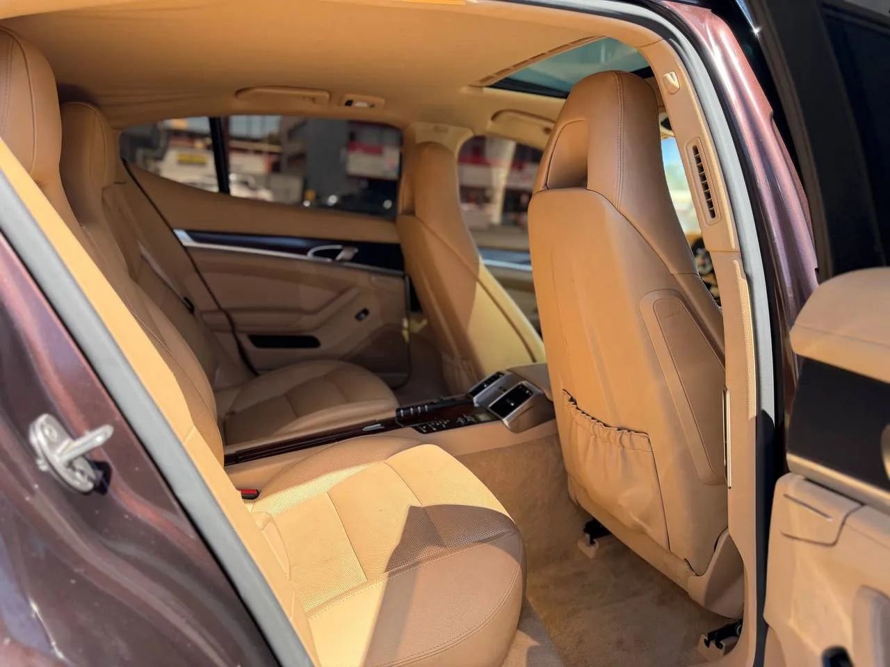 Used 2014 Porsche Panamera image 35