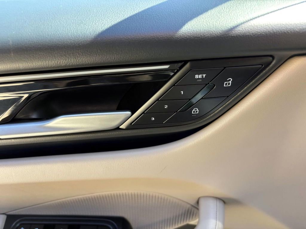 Used 2024 Porsche Macan 4 Electric image 23