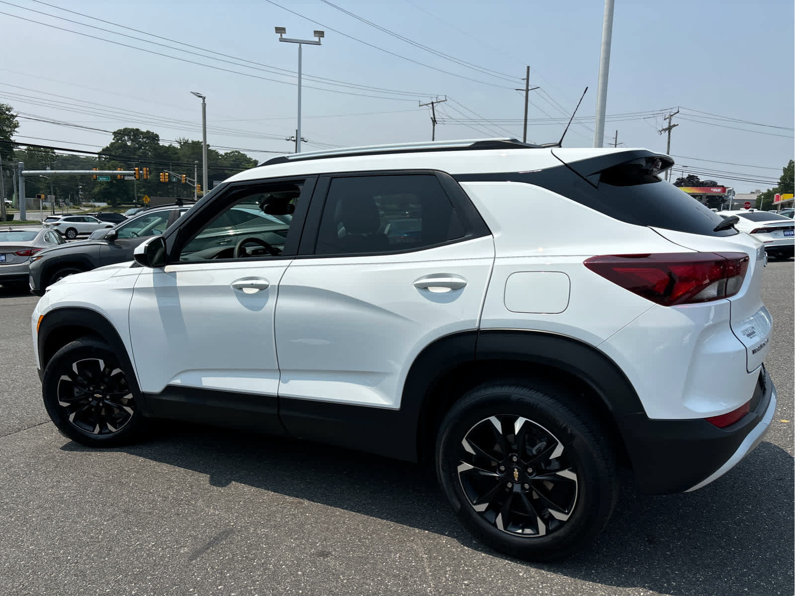 Certified 2023 Chevrolet TrailBlazer LT w/ Convenience Package FWD image 7