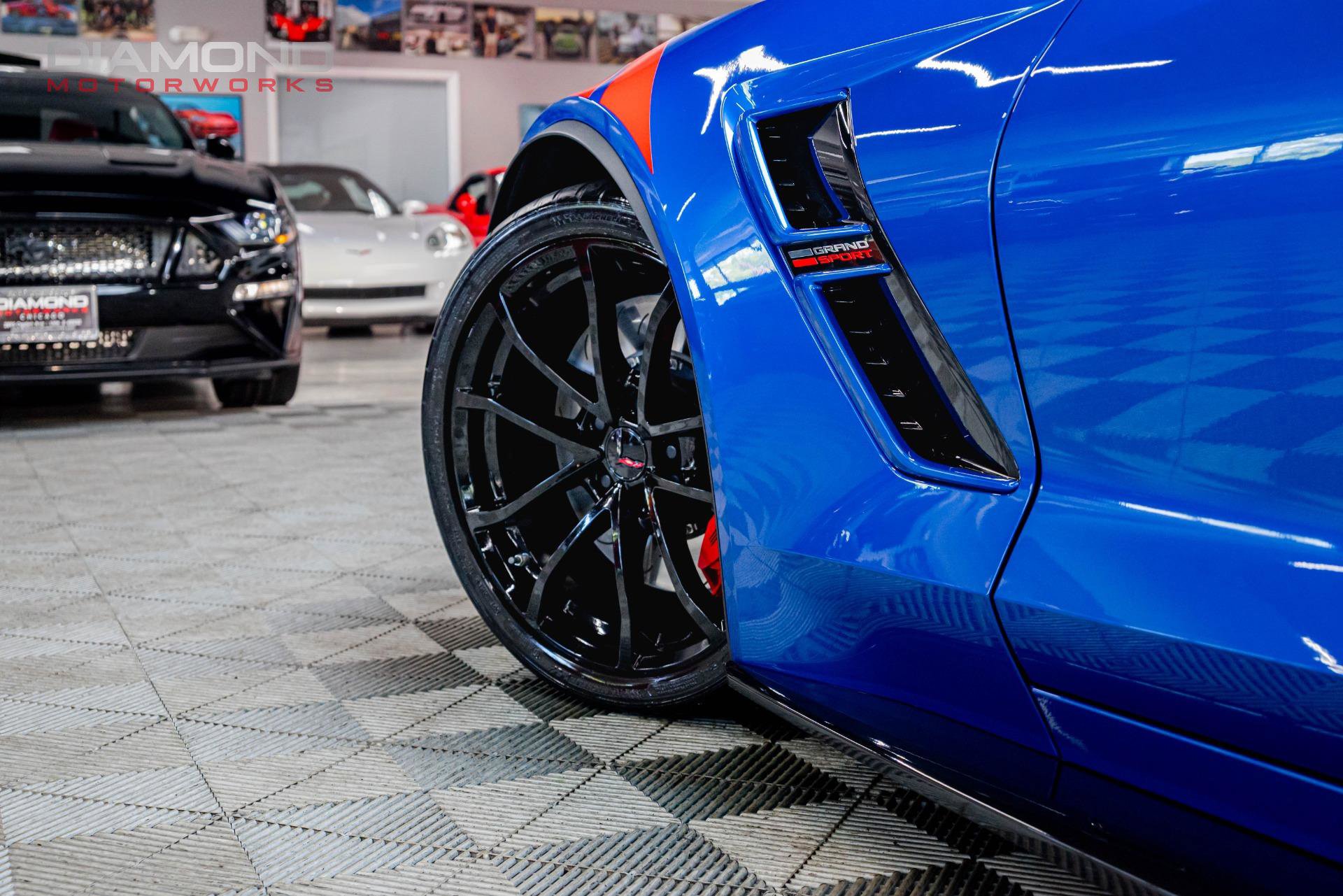 Used 2019 Chevrolet Corvette Grand Sport w/ Carbon Flash Badge Package image 7