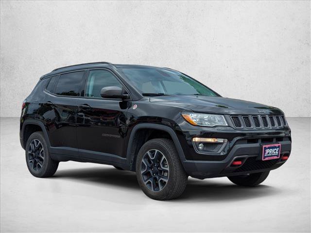 Used 2019 Jeep Compass Trailhawk w/ Leather Interior Group AWD/4WD video 3