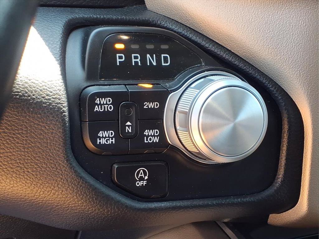 Used 2022 RAM 1500 Laramie AWD/4WD image 12