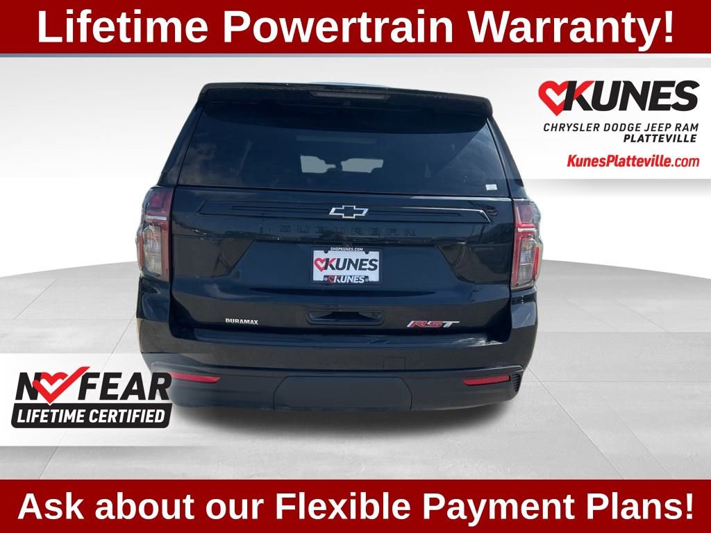 Used 2024 Chevrolet Suburban RST image 9