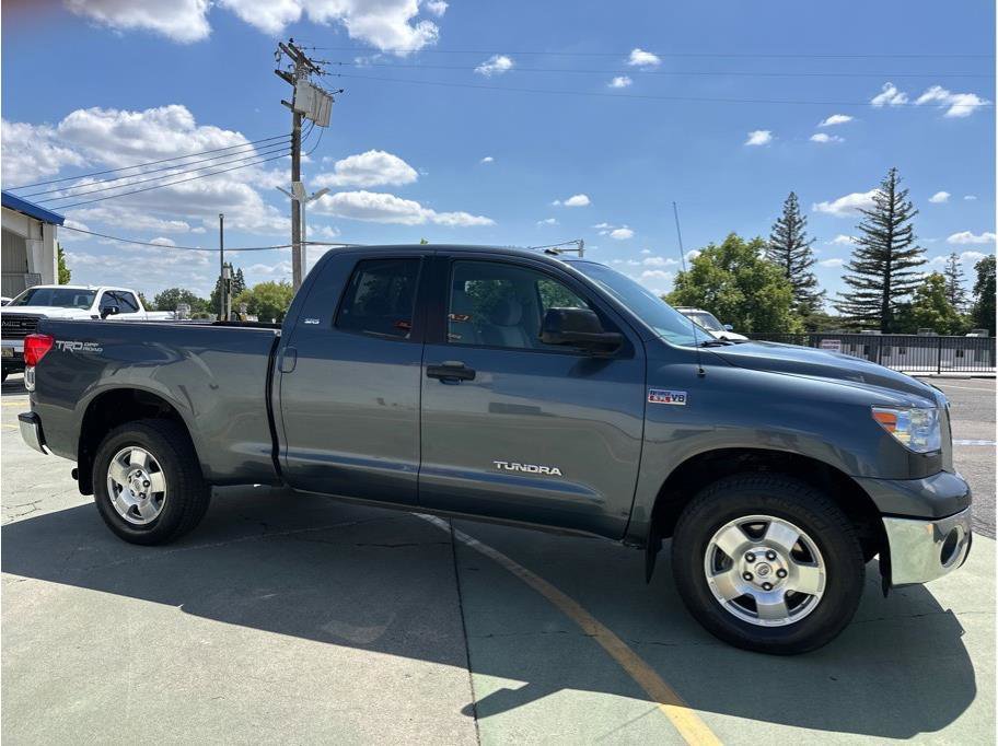 Used 2010 Toyota Tundra 4x4 Double Cab image 5