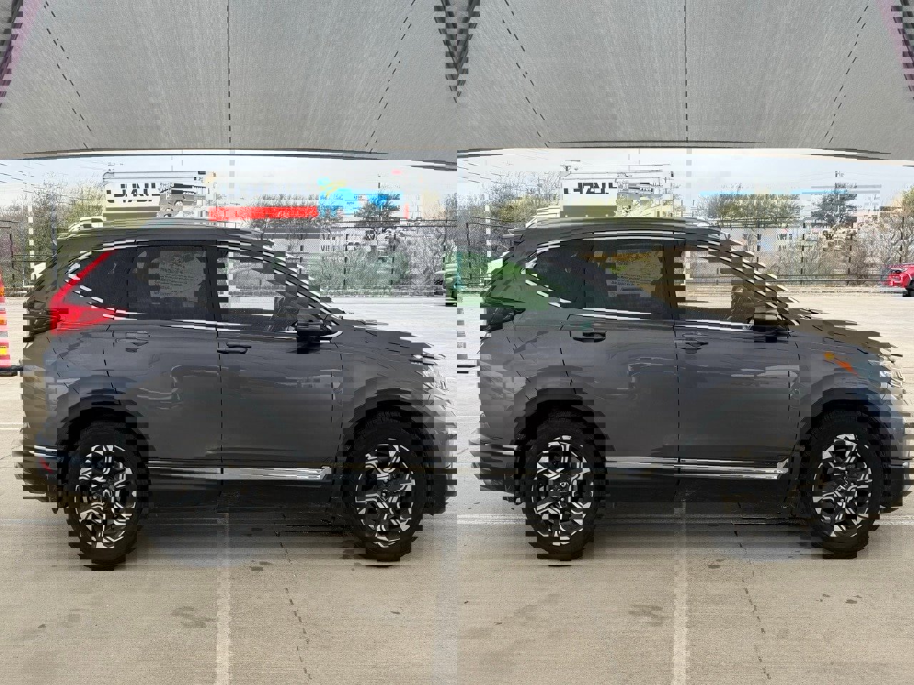 Used 2019 Honda CR-V Touring image 7