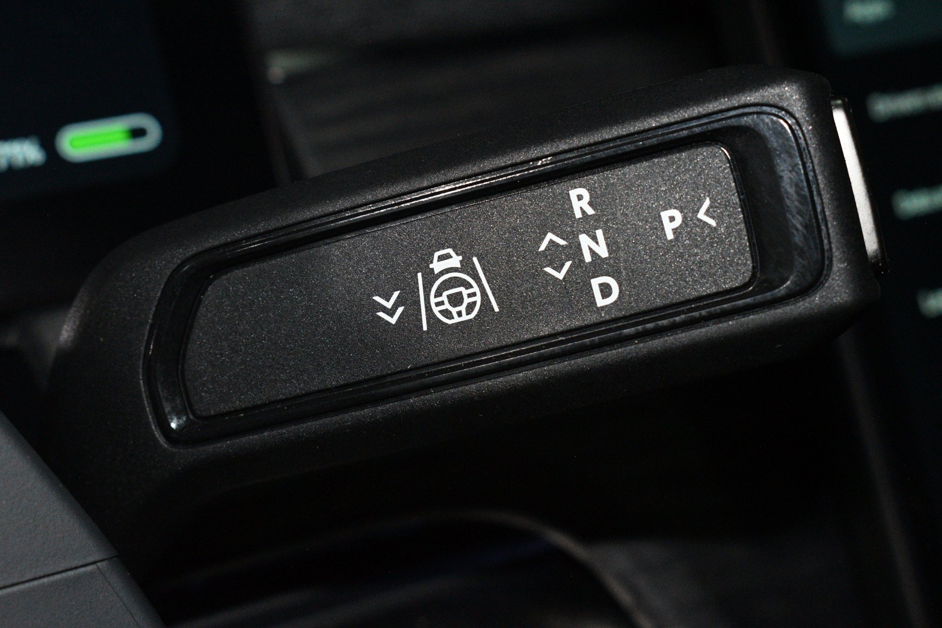 Used 2023 Rivian R1S Launch Edition Quad AWD/4WD image 32