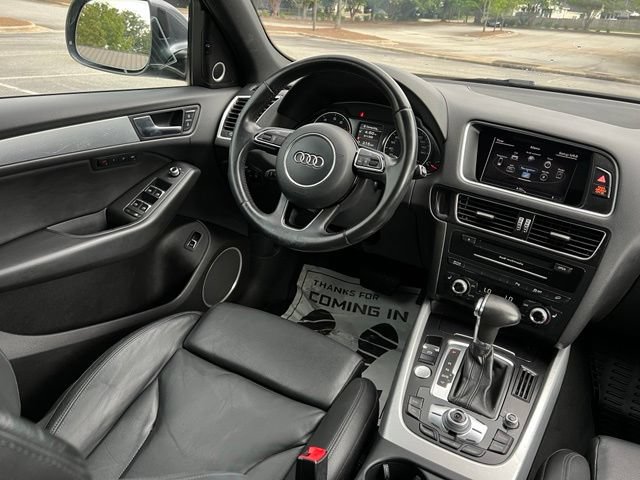 Used 2017 Audi Q5 2.0T Premium Plus w/ Technology Package AWD/4WD image 26