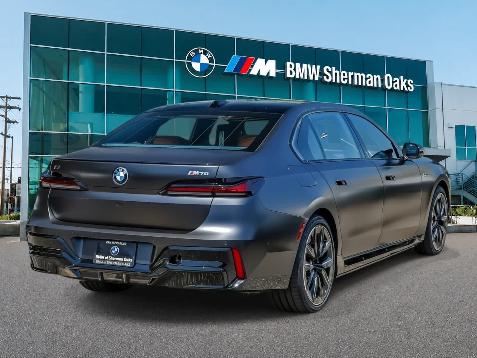 New 2026 BMW i7 xDrive60 AWD/4WD image 4