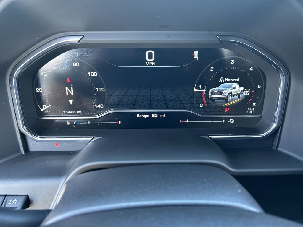 Used 2025 GMC Sierra 1500 AT4 w/ Technology Package image 11