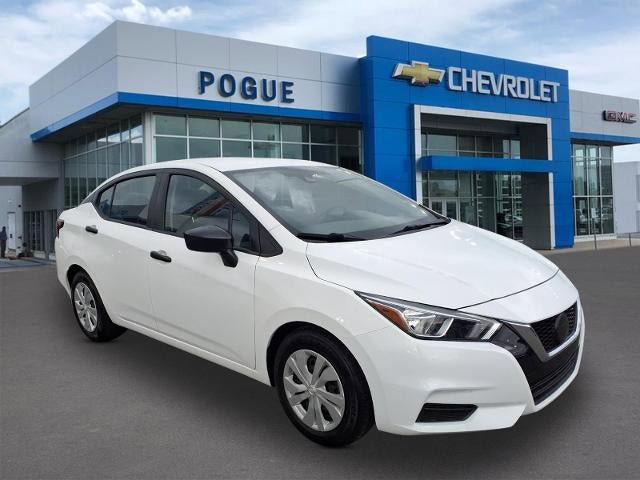 Used 2021 Nissan Versa S FWD image 1