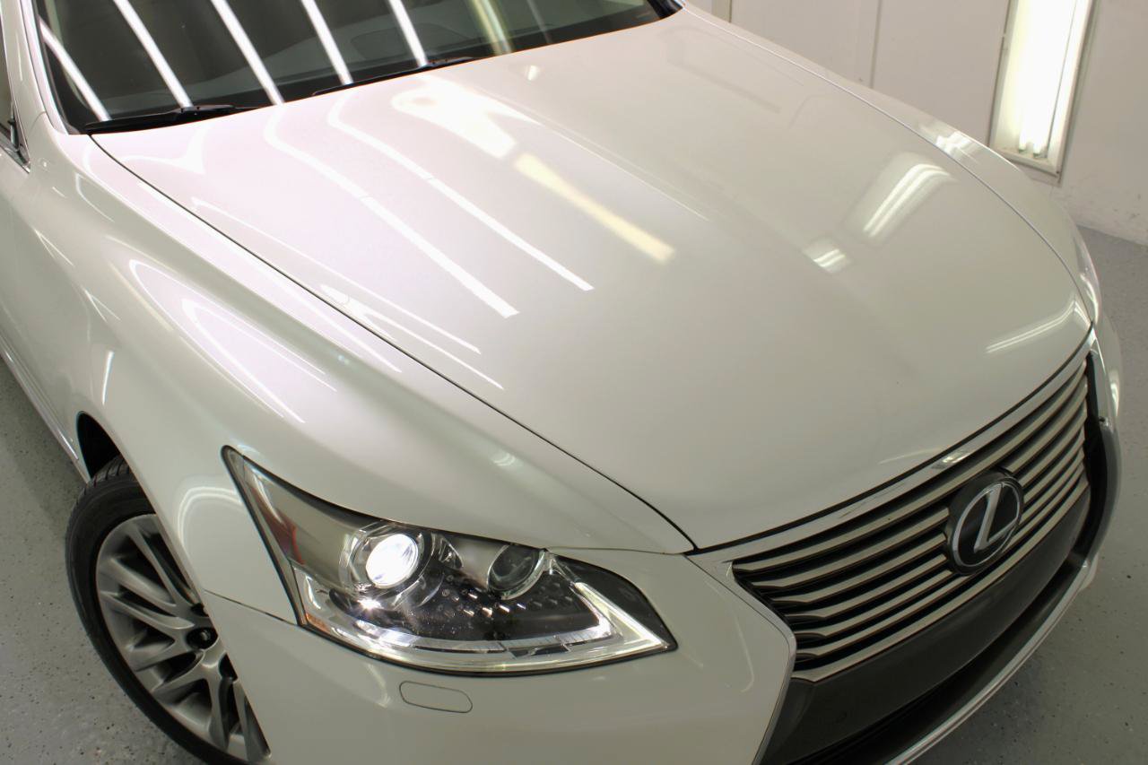 Used 2017 Lexus LS 460 w/ Comfort Package RWD image 18