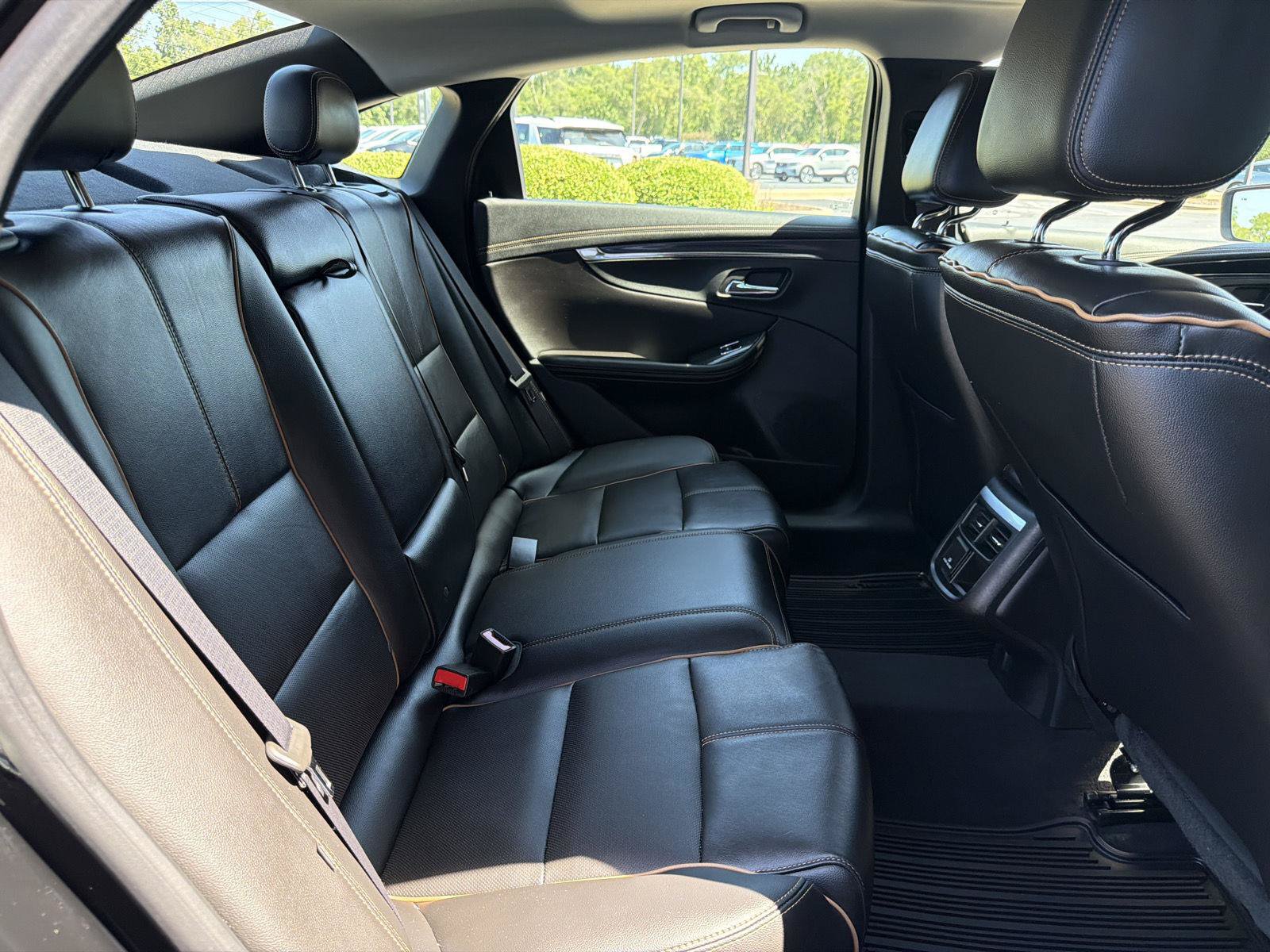 Used 2018 Chevrolet Impala Premier w/ Premier Confidence Package FWD image 41