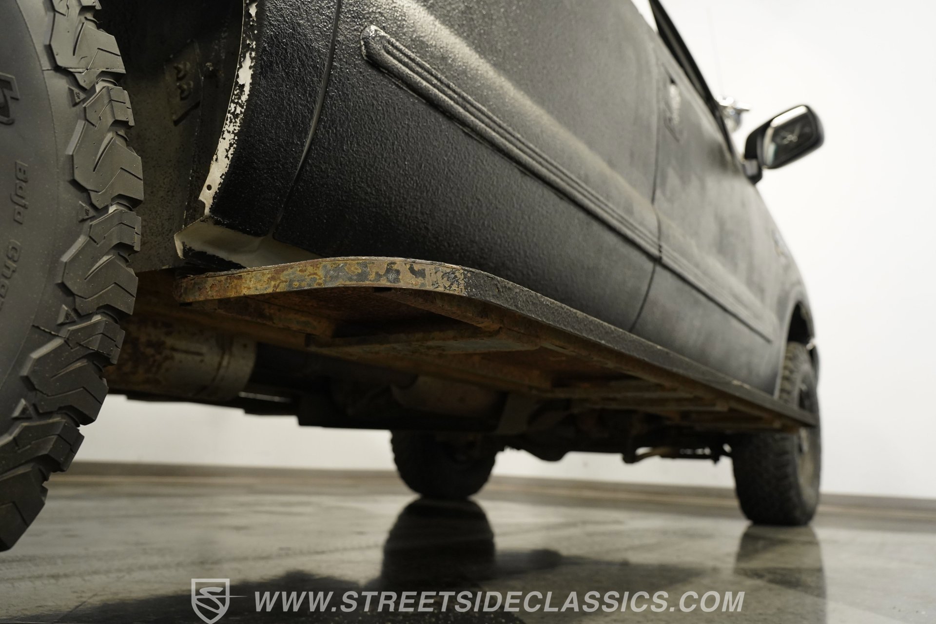 Used 2000 Ford Excursion XLT image 29