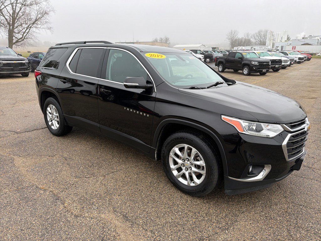 Used 2019 Chevrolet Traverse LT w/ LPO, Floor Liner Package