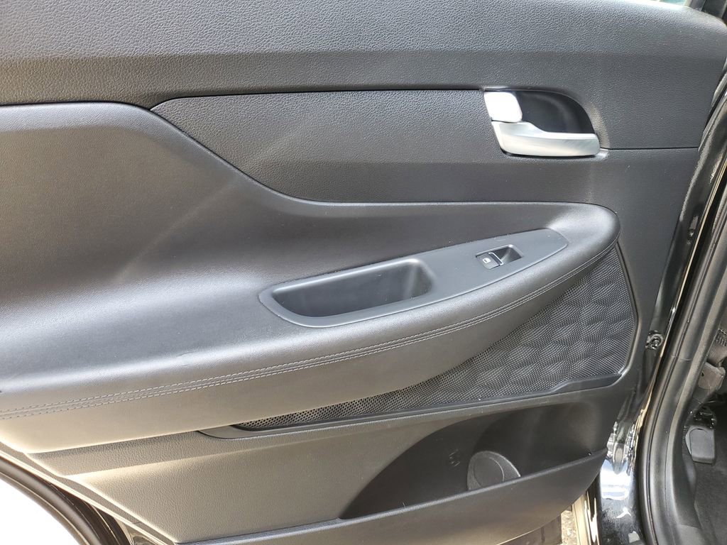 Used 2023 Hyundai Santa Fe SE w/ Cargo Package FWD image 16