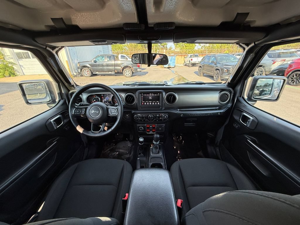 Used 2020 Jeep Wrangler Unlimited Sport S AWD/4WD image 23