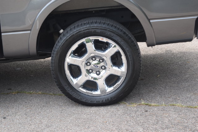 Used 2013 Ford F150 Lariat w/ Luxury Equipment Group AWD/4WD image 28